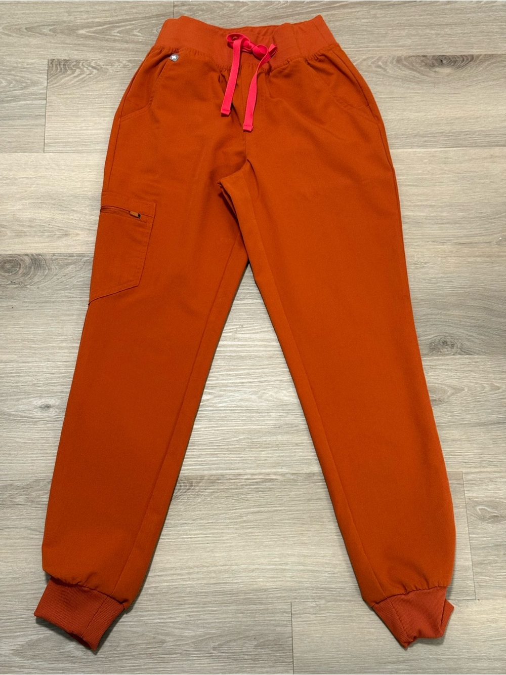 FIGS Women's High Waisted Zamora Jogger Scrub Pants Dirty Chai Size XXS